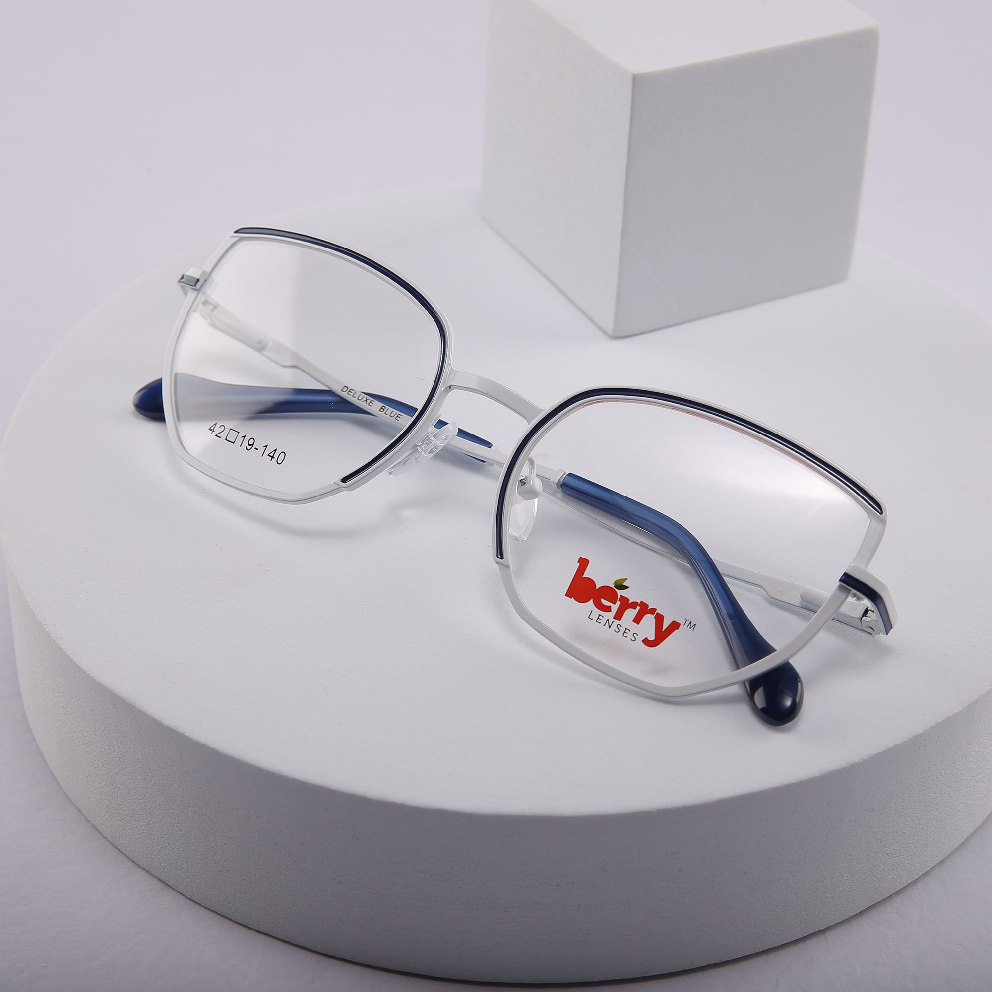 Eyeglasses Berry Lenses